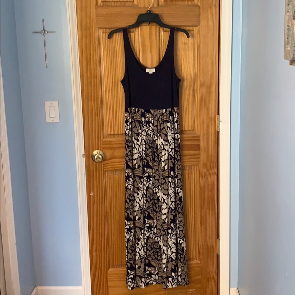 Loft Navy/Floral Maxi Dress